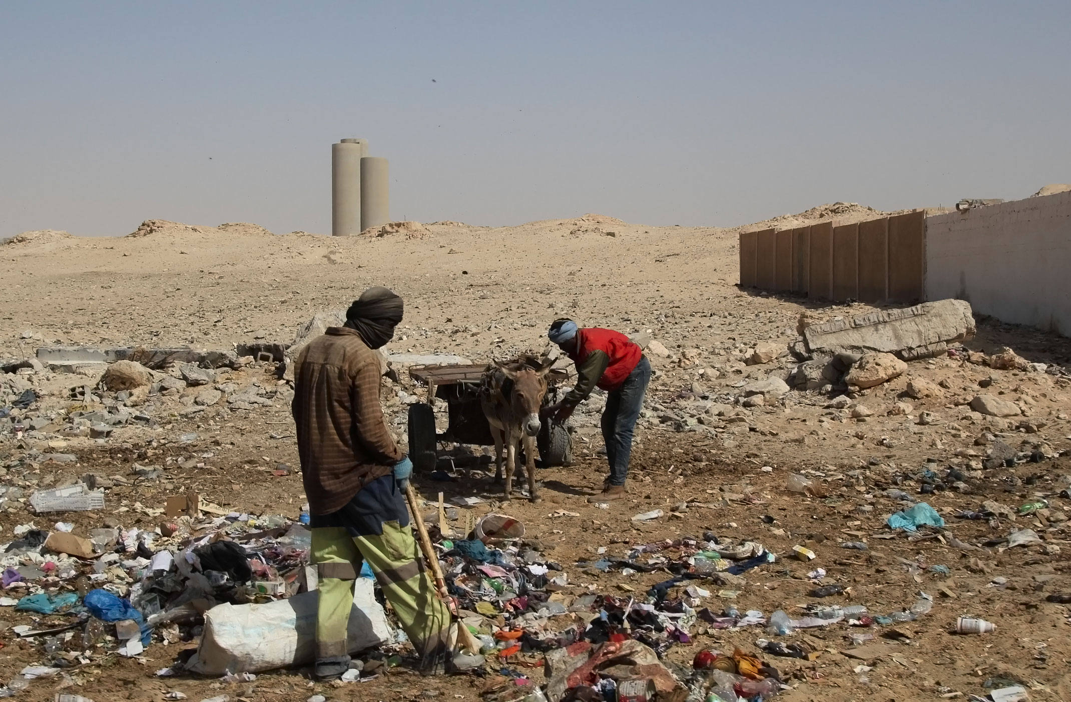 Mauretania.Nouadhibou.Sprzątanie miasta.