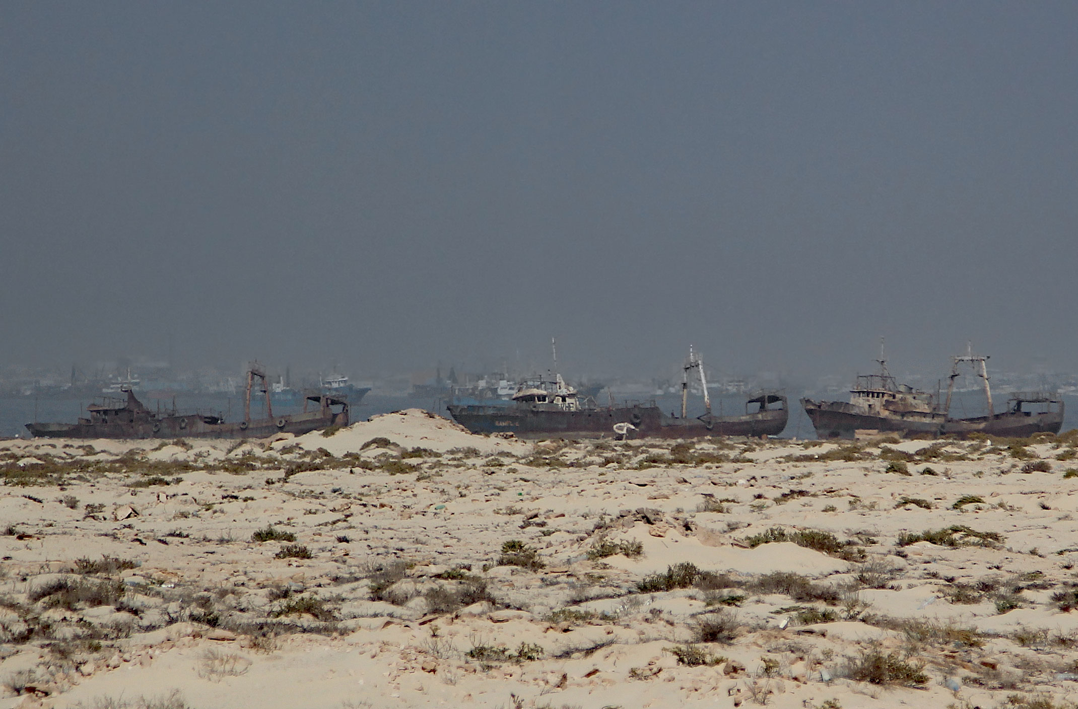 Mauretania.Zatoka wraków zwana cmentarzyskiem statków.