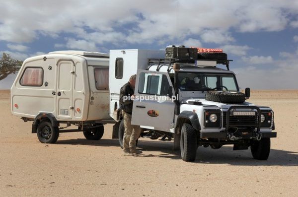 Land Rover Defender 130 – w drogę… - Blog podróżniczy - PIES PUSTYNI