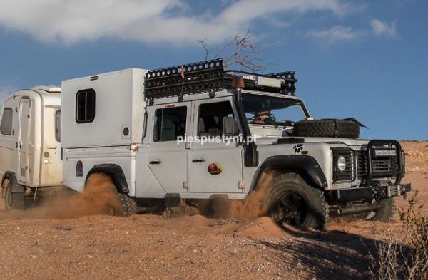 Land Rover Defender 130 – z kotwicą na haku - Blog podróżniczy - PIES PUSTYNI